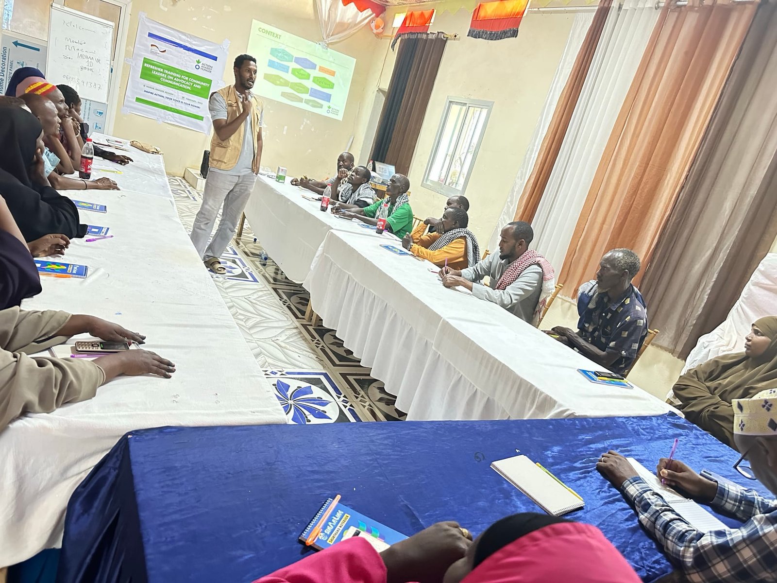 Axiom ME facilitating a stakeholder briefing in the field
